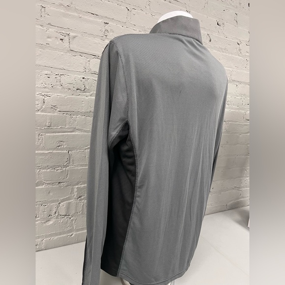 Men's Gray Performance Jacket - Picture 4 of 5